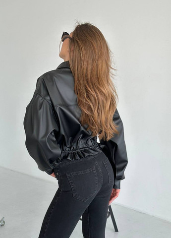 Черная черная женская укороченная куртка по сезону. женская куртка матовая эко-кожа No Brand