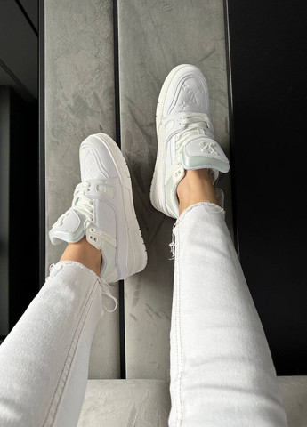 Белые всесезонные кроссовки Vakko Louis Vuitton Trainer Sneaker White