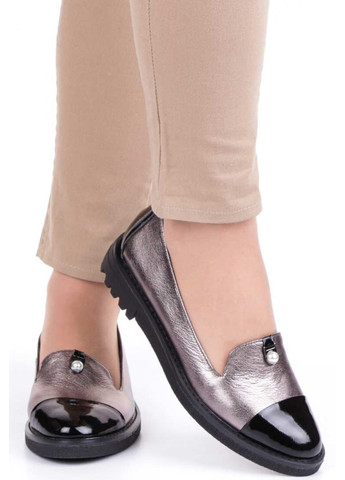 Жіночі туфлі на низькому ходу 195083 Geronea (259683193)