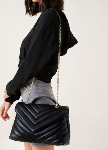 Жіноча класична сумка D-025 крос-боді через плече чорна No Brand (276062408)