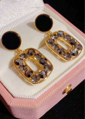 Сережки-підвіски жіночі прямокутні з камінчиками No Brand (276004394)