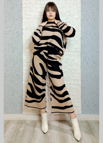 Костюм прогулянковий (кофта, штани) A & G (257130026)