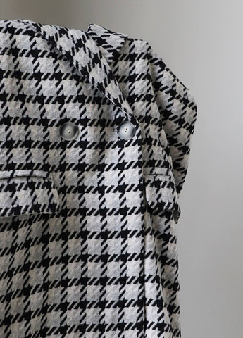 Черный женский жакет Liton в клеточку - демисезонный