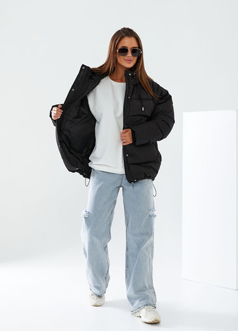 Черная зимняя черная женская куртка зимняя с капюшоном AST-MODA