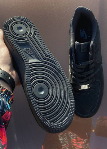 Черные демисезонные кросовки реплика air force 1 total black Vakko