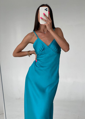 Бирюзовое повседневный платье с открытой спиной, с открытыми плечами Garna однотонное