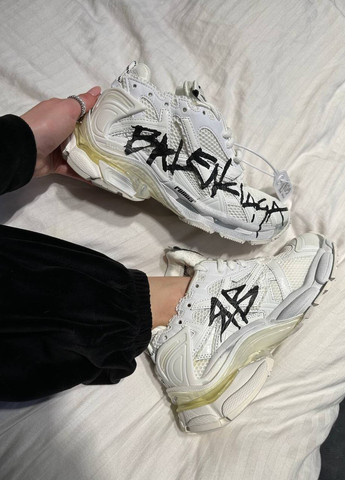 Білі кросівки Vakko Balenciaga Runner White Graffiti