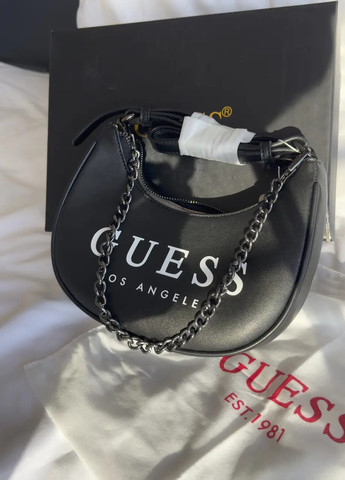 Жіноча сумка GUESS хобо багет через плече чорна No Brand (258573511)