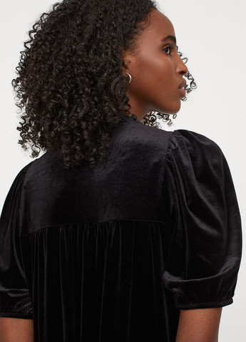 Чорна велюрова сукня H&M однотонна