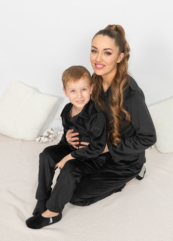 Черная всесезон пижама костюм домашний велюровый рубашка со штанами черный Maybel
