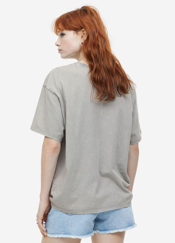 Серая всесезон футболка оверсайз с принтом с коротким рукавом H&M