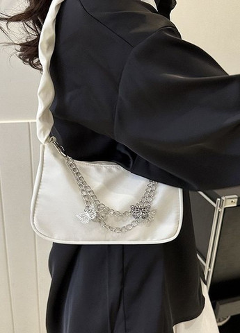 Жіноча класична сумка 6579 через плече клатч на короткій ручці багет біла No Brand (276062404)