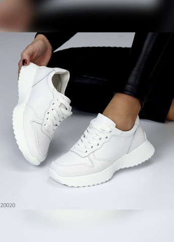 Белые демисезонные кожаные женские кроссовки No Brand