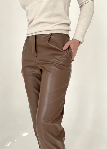 Кофейные классические демисезонные укороченные, классические, прямые, зауженные брюки Jolie