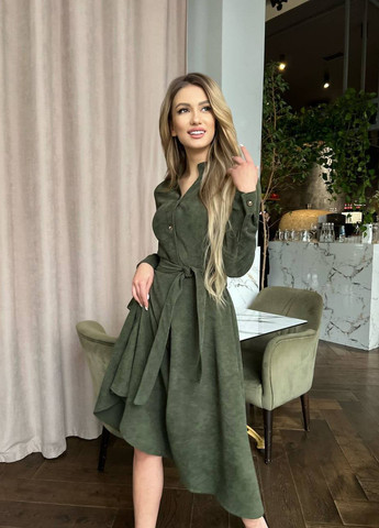 Оливкова (хакі) жіноча сукня з вельвету з поясом New Trend