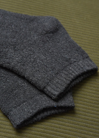 Носки махровые детские для мальчика темно-серого цвета размер 26-30 Let's Shop (268738468)