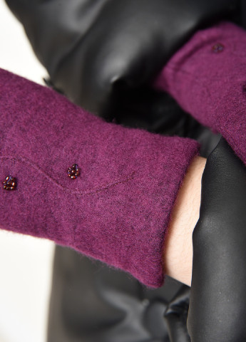 Перчатки женские кашемировые фиолетового цвета Let's Shop (256691088)