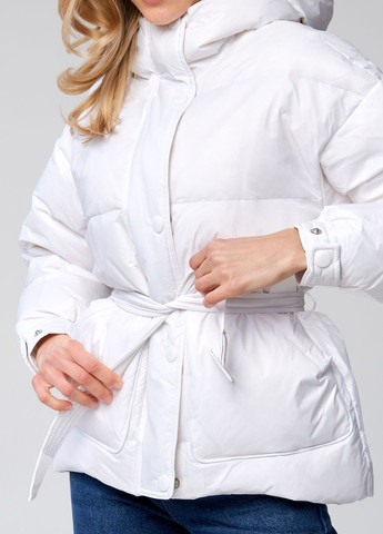 Белая демисезонная куртка Viva 2302