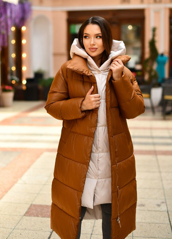 Мідне зимнє Довге жіноче пальто мідне з молочним 89942 трансформер Svidni