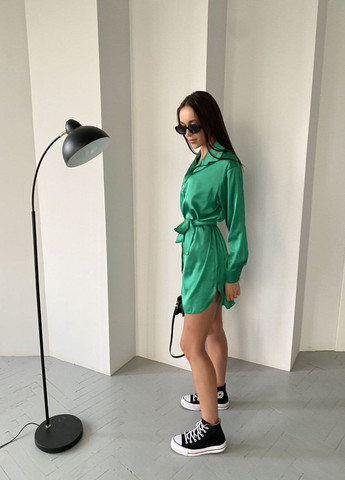 Зеленое повседневный нежное классическое женское платье-рубашка No Brand однотонное