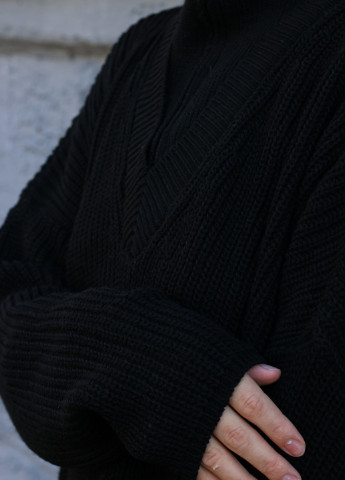 Черный демисезонный свитер женский черный Style