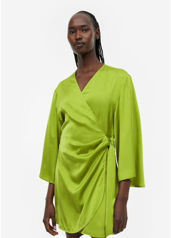 Зелена коктейльна жіноча атласна сукня з довгими рукавами (55612) 34 зелена H&M
