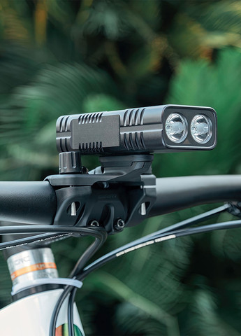 Ліхтарик для велосипеда з акумулятором / велофара з функцією повербанку / BC29-850 8725 Чорний 64996 Rockbros (258053937)
