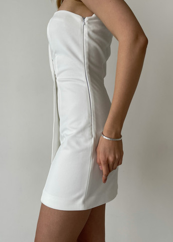 Белое праздничный платье жакет с одним рукавом платье-жакет, с открытыми плечами MORANDI однотонное