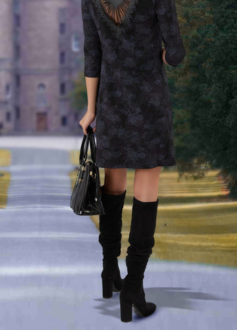 Чорна сукнi норма вільна сукня з гарною спинкою (ут000041554) Lemanta