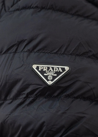 Чорна демісезонна куртка чоловіча Prada