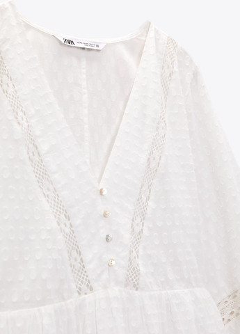 Белое праздничный ажурное платье Zara однотонное