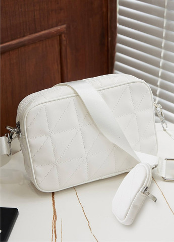 Жіноча класична сумочка стьобана крос-боді з гаманцем T-149 біла No Brand (259365518)
