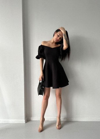 Черное красивое нежное платье с открытой зоной декольте и с рукавами которые можно приспускать с плеч, короткое качественное платье No Brand