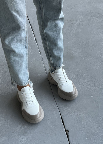Белые демисезонные белые кроссовки из натуральной кожи с бежевыми вставками на массивной подошве InFashion Кросівки