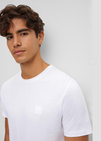 Белая футболка мужская Hugo Boss Logo Label Patch