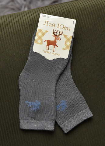 Шкарпетки дитячі махрові сірого кольору Let's Shop (269387557)