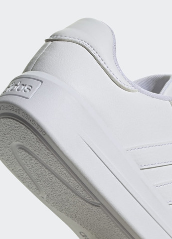 Білі всесезонні кросівки court platform adidas