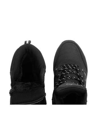 Черные кроссовки Royyna