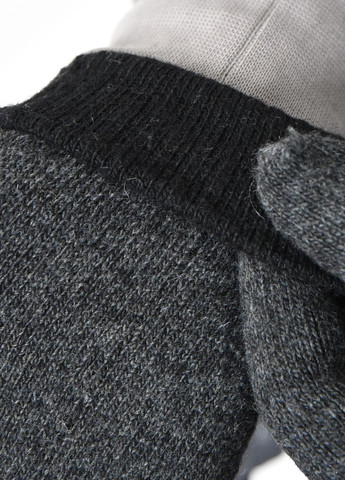 Перчатки мужские акриловые с начесом серого цвета Let's Shop (275466366)
