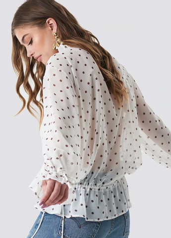 Белая блуза NA-KD