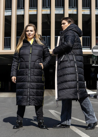 Чорне зимнє Зимова жіноча куртка DIMODA