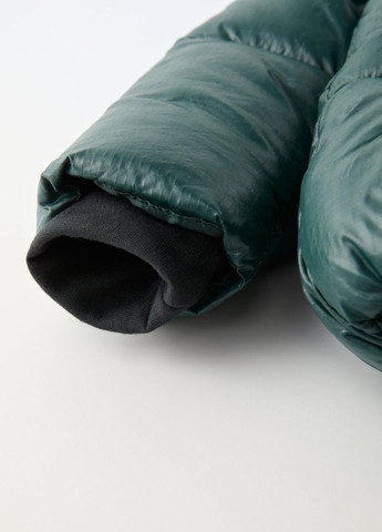 Темно-зеленая зимняя куртка детская пуховик 5992/763 зеленый Zara