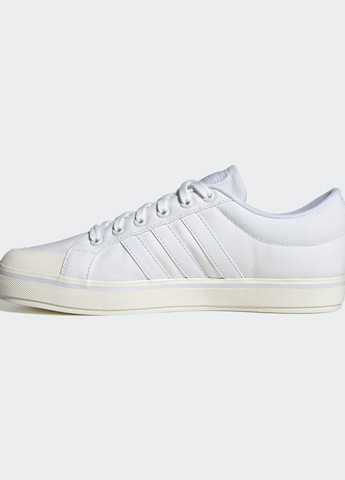 Белые всесезонные кроссовки bravada 2.0 lifestyle skateboarding canvas adidas