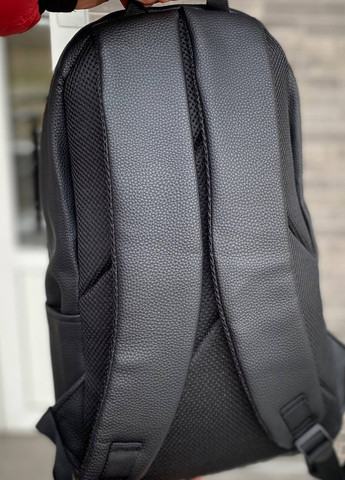 Черный городской рюкзак портфель экокожа Town Style фактурный униерсальный мужской женский No Brand (258243777)