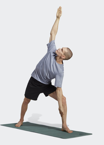 Шорты Yoga Base Training adidas (271043836)