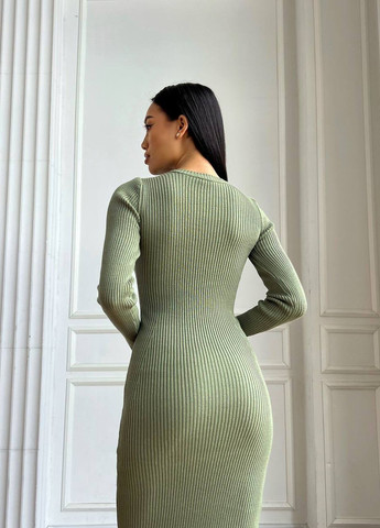 Оливкова женское макси платье мелкой вязки цвет олива р.42/46 446052 New Trend