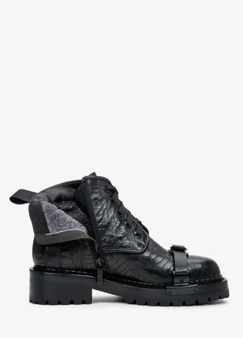 ботинки Estro