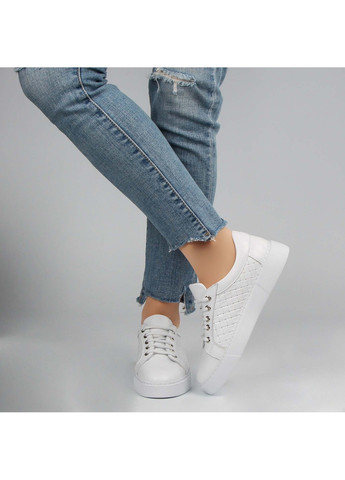 Белые демисезонные женские кроссовки 197173 Buts
