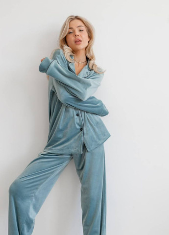 Фісташкова жіноча піжама велюр jeny на гудзиках кольору фісташка р.l 441702 New Trend