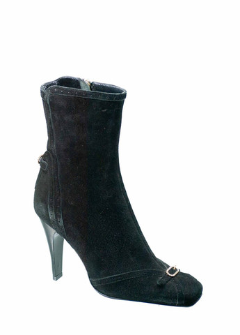 Женские черные сапоги Loretta Pettinari с брошкой и на высоком каблуке